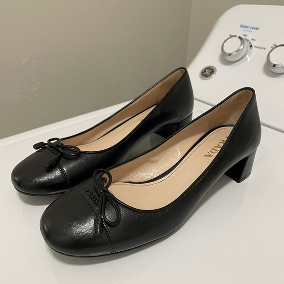 Brand new Prada heels in excellent condition. - Picture 2 of 4